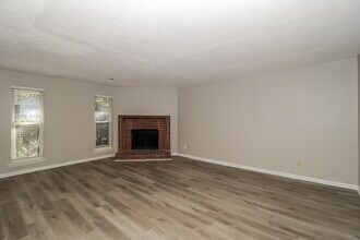 6684 Judy Ln in Riverdale, GA - Building Photo - Building Photo