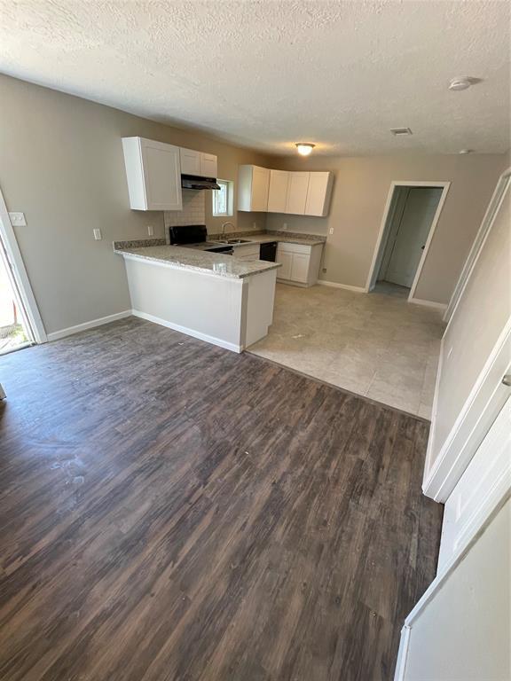 5006 Ridgeway Dr in Houston, TX - Building Photo - Building Photo