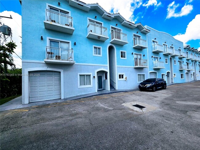 6336 SW 27th St