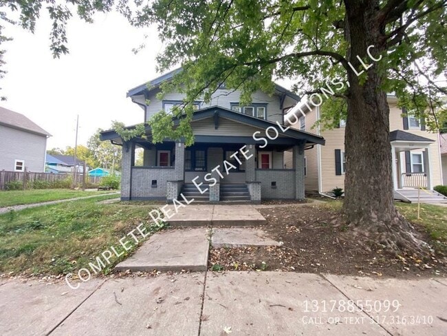 property at 3141 N Park Ave