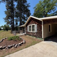 6164 Highland Ave in Grifton, NC - Building Photo - Building Photo