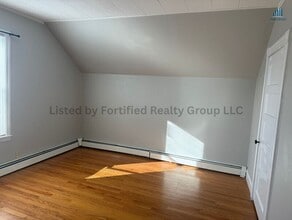 94 Buffinton St in Fall River, MA - Building Photo - Building Photo