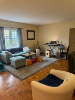 112 Lake Shore Rd in Boston, MA - Building Photo