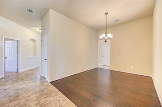 23022 Silver Linden Ct in Tomball, TX - Building Photo - Building Photo