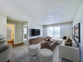 The Stapleton Apartments in Aurora, CO - Building Photo