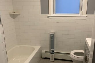 142 Bellevue St, Unit 1 in Elizabeth, NJ - Building Photo - Building Photo