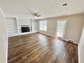 4760 Hornsby Dr in Memphis, TN - Building Photo - Building Photo