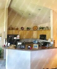 9691 W Coco Cir-Unit -UNIT 207 in Littleton, CO - Foto de edificio - Building Photo