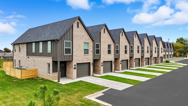 Townhomes at Centennial Crossing