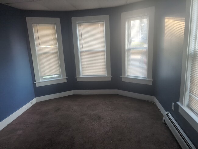 367 Spruce St, Unit Apt 1