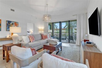 985 Sandpiper St in Naples, FL - Building Photo - Building Photo