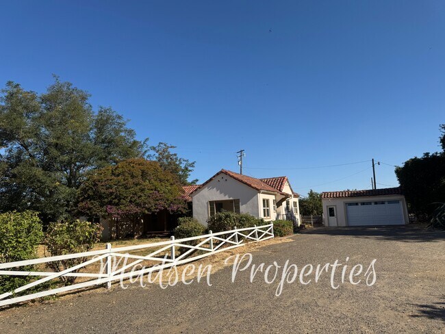 3164 Burdick Rd in Durham, CA - Building Photo - Building Photo