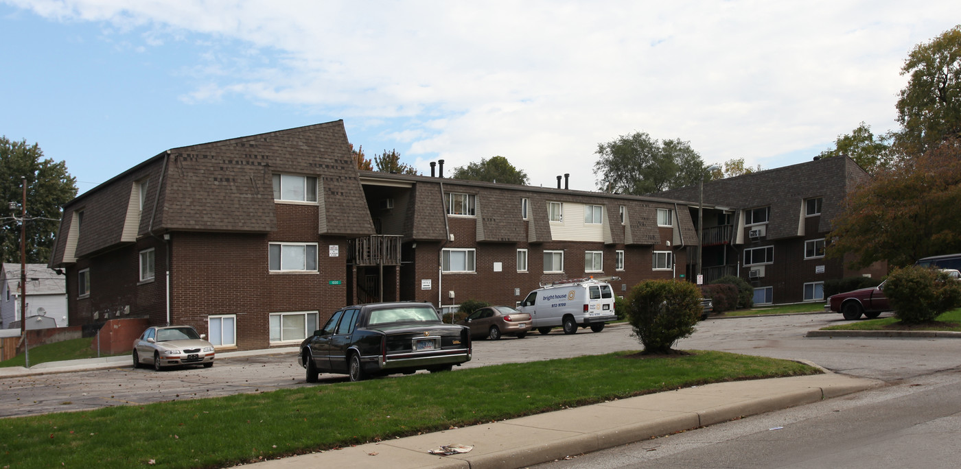 Fountain Flats in Indianapolis, IN - Building Photo