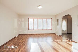 18519 Carriage Ln in Lansing, IL - Foto de edificio - Building Photo