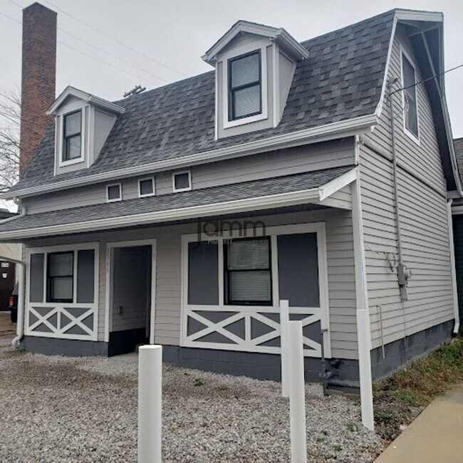 1966 Randall Rd in Cleveland, OH - Building Photo - Building Photo