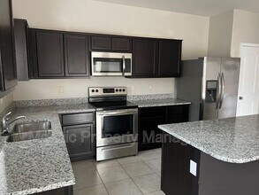 42128 W Lunar St in Maricopa, AZ - Building Photo - Building Photo