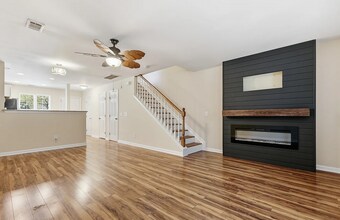 143 South St in Bluffton, SC - Foto de edificio - Building Photo