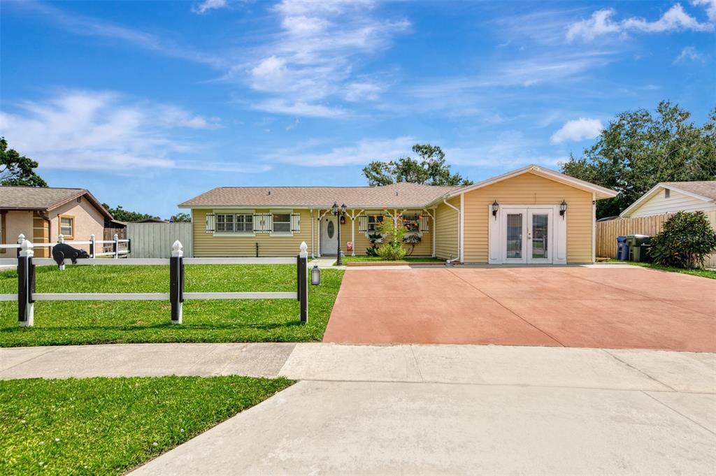 1908 N Brink Ave in Sarasota, FL - Building Photo