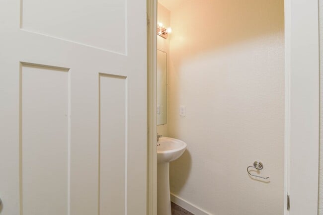 property at 21155 Gosling Rd