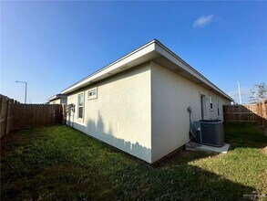 12 N 56th St in McAllen, TX - Building Photo - Building Photo