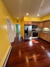 6 Eliot St in Somerville, MA - Building Photo - Building Photo