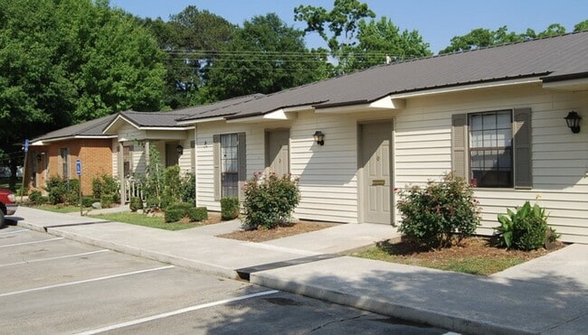 property at 9 Camellia Dr