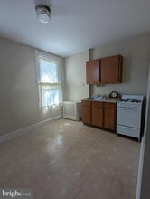5947 N 13th St in Philadelphia, PA - Building Photo - Building Photo