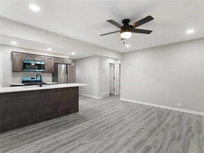 3437 Southworth Ct in Rockford, IL - Building Photo - Building Photo