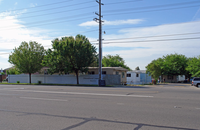 Almondwood Mobile Home Park in Sacramento, CA - Building Photo - Building Photo