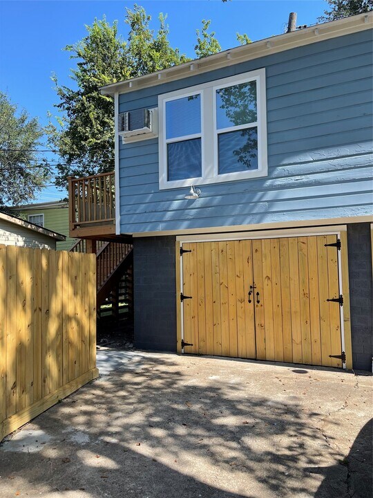 1411 Godwin St in Houston, TX - Building Photo