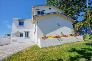 1229 E 45th St in Los Angeles, CA - Building Photo