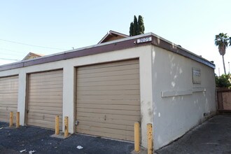 3005-3011 Pearl Dr in Fullerton, CA - Building Photo - Building Photo