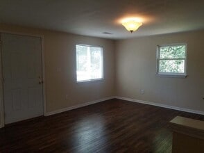 1420 Gattegno St in Ypsilanti, MI - Building Photo - Building Photo