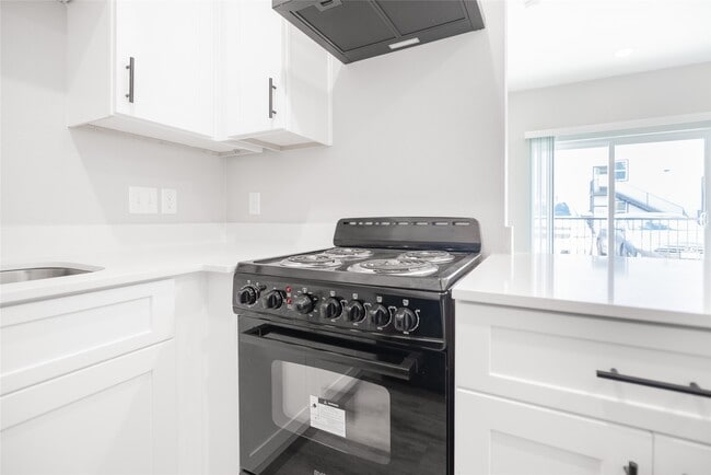 2101 Reinke Rd in Waller, TX - Building Photo - Building Photo