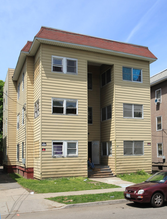 17 Mygatt St in Binghamton, NY - Building Photo