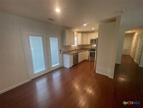 1358 Mountain Top Loop in Canyon Lake, TX - Building Photo - Building Photo