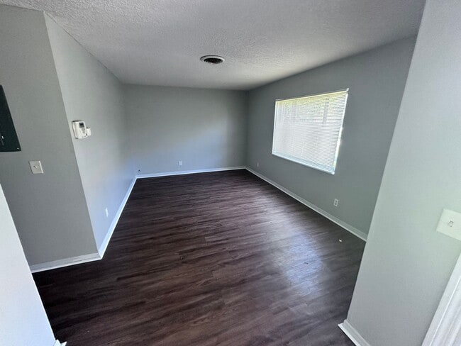 9433 Sibbald Rd in Jacksonville, FL - Building Photo - Building Photo