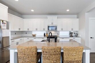 3756 Cole Rd in Bend, OR - Building Photo - Building Photo