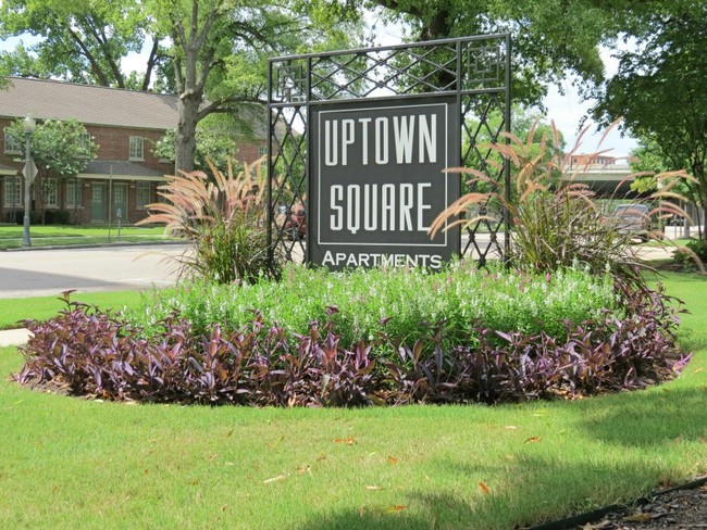 Uptown Square Apartments in Memphis, TN - Building Photo - Building Photo