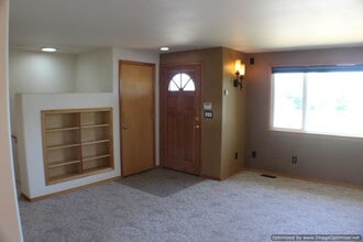 5008 N 39th St in Tacoma, WA - Building Photo - Building Photo