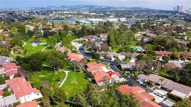 406 Carlotta in Newport Beach, CA - Building Photo - Building Photo