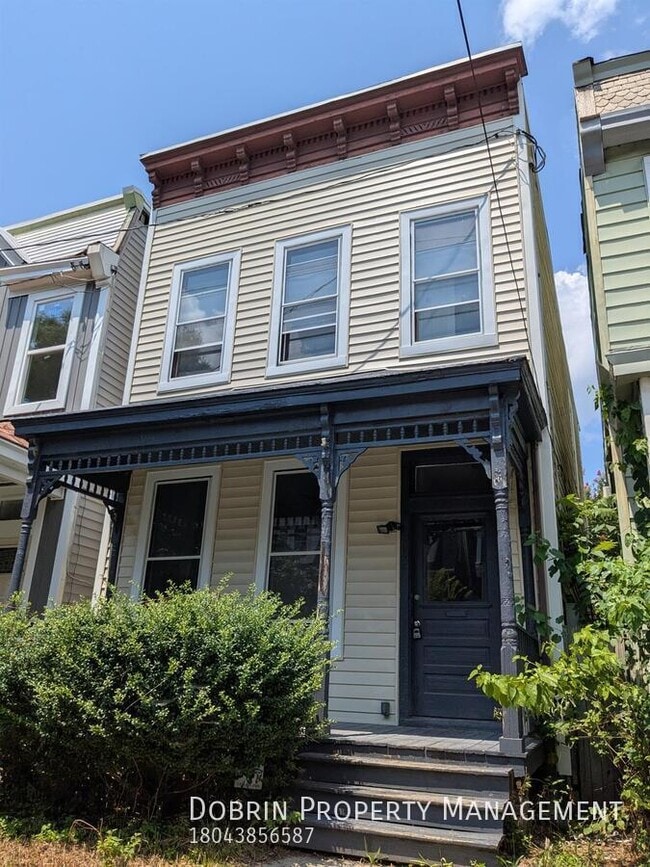 property at 2106 W Cary St