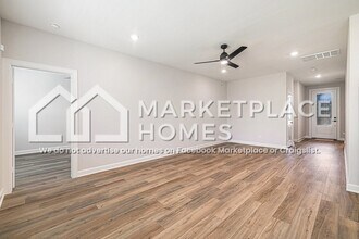 6107 White Spruce Dr in Conroe, TX - Building Photo - Building Photo