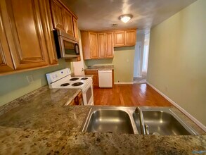 3208 Harvey St NW in Huntsville, AL - Building Photo - Building Photo