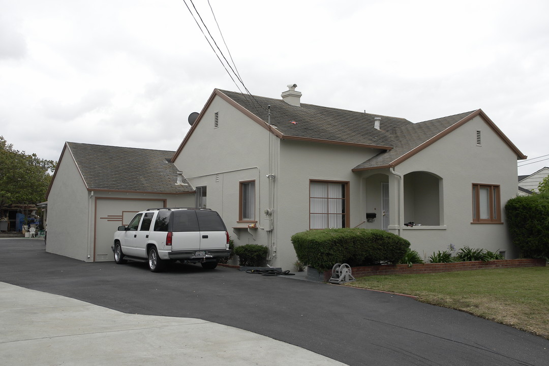 2420 W Ave 133 in San Leandro, CA - Building Photo