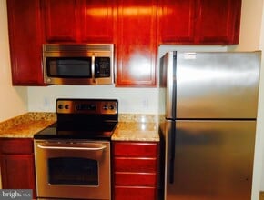 15615 Horseshoe Ln in Woodbridge, VA - Building Photo - Building Photo