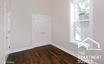 2648 W Augusta Blvd, Unit 1r in Chicago, IL - Building Photo - Building Photo