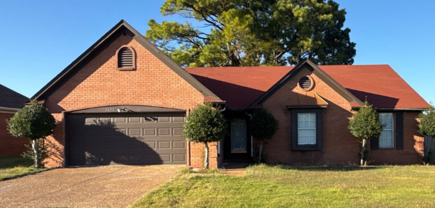 6890 Water Point Cove E in Memphis, TN - Building Photo