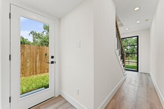 4102 Alice St in Houston, TX - Building Photo - Building Photo