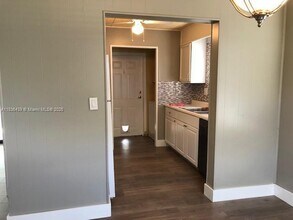 6520 Sandalfoot Blvd in Boca Raton, FL - Building Photo - Building Photo